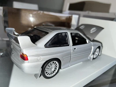 1:18 Ford Escort RS Cosworth  - Image 1 of 4