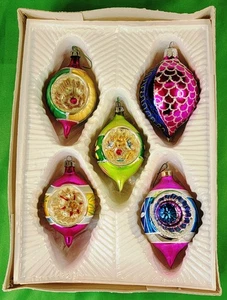 Vtg 3.5" European Craftsmen Lot 5 Hand Decorated Glass Drop Christmas Ornament - Picture 1 of 16