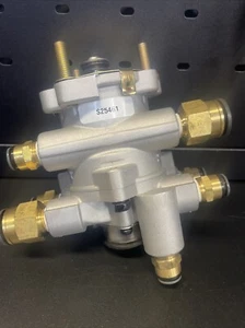Válvula de freno de aire Newstar S-25461 - Imagen 1 de 7
