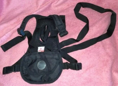 TOMMEE TIPPEE BABY REINS AGE 6-48 MONTHS ADJUSTABLE BLACK - Image 1 of 3