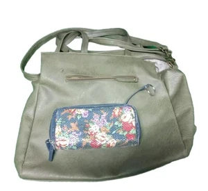 Pebble Leather handbag purse Green w Floral Sequine Clutch Organizer Card Holder - Picture 1 of 9