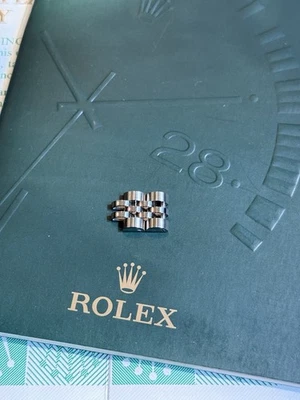 2x Genuine Original OEM Rolex Stainless Steel Jubilee Hollow Link 10mm Datejust - Image 1 of 4