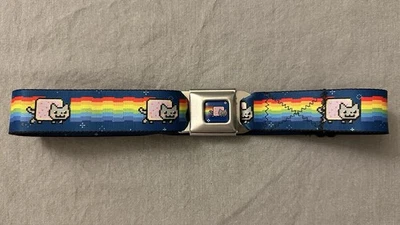 Cinturón con hebilla Nyan Cat arco iris espacio hebilla ajustable excelente estado Foto 1 de 4