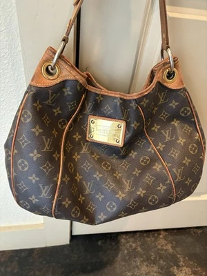 Bolso de hombro Louis Vuitton monograma galleria Foto 1 de 4