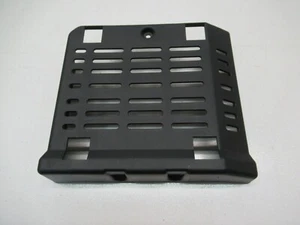 MITSUBISHI OUTLANDER II CW0 Abdeckung Audio Verstärker 8701A148 (220) - Picture 1 of 5