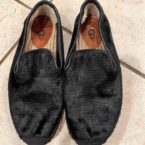UGG Mocassino nero sandrinne squame per capelli al polpaccio taglia 7