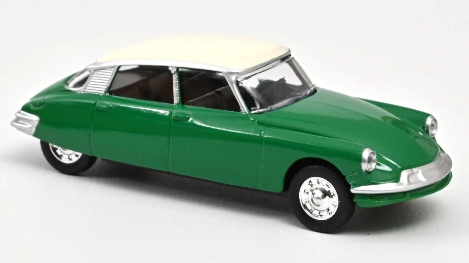 Norev CITROEN DS 19 1958 GREEN & WHITE ROOF 1 58