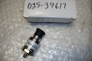 GENUINE YORK 025 39617 000 ACCELEROMETER - Picture 1 of 1