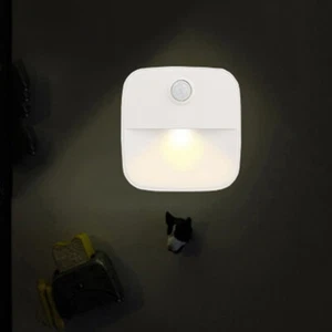 PIR LED Nachtlicht Mit Bewegungsmelder Steckdose LEDs Nachtlicht Nachtlampe 240V - Bild 1 von 6