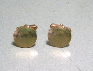 Vtg Pair of Swank Carved Round Gold Tone Cuff Links - Picture 1 of 2