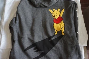 Disney Parks Winnie Puuh und Ferkel Halloween Pullover Hoodie Erwachsene Small!! - Bild 1 von 8