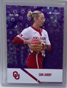 Sam Landry 2025 OU Onit Athlete Oklahoma Sooners Holo P-5 Purple Parallel #24/25 - Imagen 1 de 2