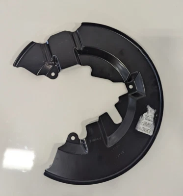 PO#2 OEM 2015-2019 Lincoln MKC Passenger RH Splash Shield EJ7Z-2K004-A Foto 1 de 2