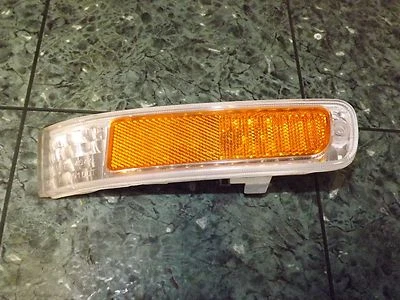 92-96 OEM Honda Prelude SS0 front driver signal corner marker light 045-4044 L - Image 1 of 4