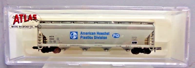 ATLAS N-SCALE FREIGHT CAR ACF 4 BAY CENTERFLOW AMERICAN HOECHIST NOS - Image 1 of 4