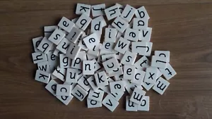 Buscule de carreaux de lettres ELC (Centre d'apprentissage précoce) - Photo 1/4