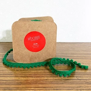 Roobee Verde Pom Cinta Borde 10yd Artesanal Regalo Envoltura Navidad Vacaciones - Imagen 1 de 6