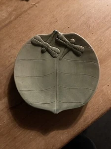 Art Pottery DRAGONFLY Design Plate Shallow Dish 5.25 in diameter 1 in high - Picture 1 of 9