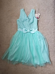 Girls Tulle Party Dress, Size 7 , Mint Green /Aqua Green , Below The Knee Length - Picture 1 of 5