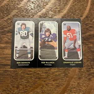Adesivo calcio 1972 O-Pee-Chee CFL #52 53 54 Bahnuik McClaren Liggins ExMt - Foto 1 di 6
