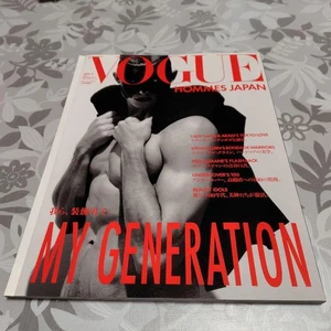 Vogue Hommes Japan Vol.3 2009-2010 - Picture 1 of 4
