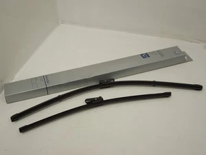 VW Touran 1T Mk1 Pair Aero Wiper Arms New Genuine 1T2998002A - Picture 1 of 8
