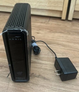 Arris SURFboard SBG10 DOCSIS 3.0 Cable Modem Dual-Band WiFi - Picture 1 of 3