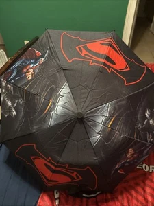 Batman Superman And Supergirl Umbrella DC Comics - Picture 1 of 9