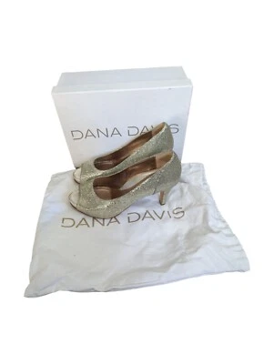 dana davis silver and gold benjamin lovell shoes 9.5 m Designer Italian Shoes - Image 1 of 4