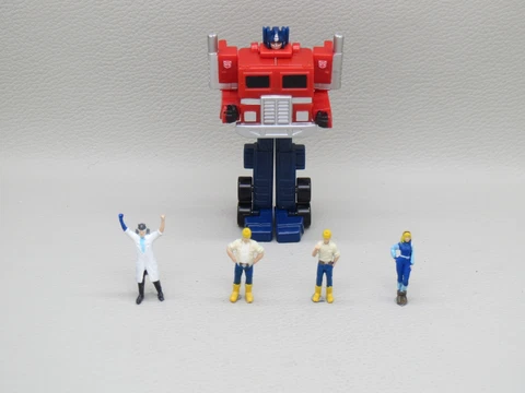 Transformers WST (Dr. Arkeville) (Spike Witwicky) (SPARKPLUG)( Carly Witwicky) Cover