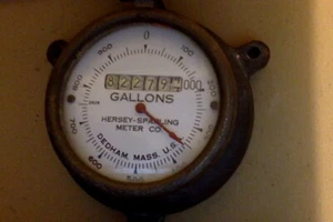 Vintage Meter. Hersey Sparling Meter Co. Dedham Mass. #5093103. - Picture 1 of 6