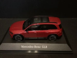 Mercedes Benz GLB-class X247 2020 Dealer Edition in scale 1/43 - Picture 1 of 6