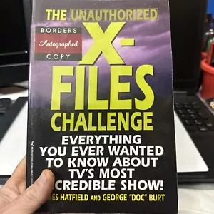 X-Files challenge book autographed - Picture 1 of 7