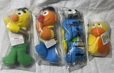 Mini feijão de pelúcia Kellogg's Sesame Street Bert Ernie Twiddlebug Duckie novo 1999 - Imagem 1 de 4