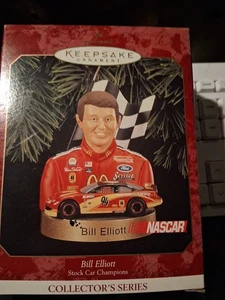 Bill Elliott Kodak Daytona Tin  + Blanket, Ornament , Racing Cards , 93 Bud Car  - Picture 1 of 7
