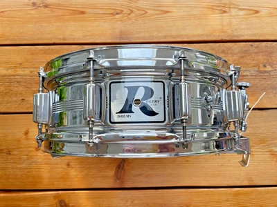 Precioso tambor vintage Rogers Dyna-Sonic 'Big R' cromado sobre latón 14" x 5" Foto 1 de 4