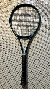 Raqueta de tenis Wilson Blade 100L V9 agarre de raqueta 4 1/8 cuerdas nuevas + nuevo agarre - Imagen 1 de 24