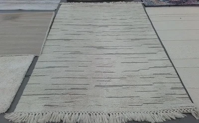 Alfombra Mancha Trasera Marfil 6'-0" x 9'-0", Precio Reducido 1172782495 CSB454A-6 Foto 1 de 4