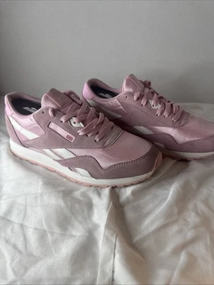 Reebok Classic Nylon Womens Pink Suede Lace Up Lifestyle Sneakers Shoes Size 6 - Image 1 of 4