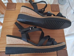 Wedges Keilsandalen Tamaris 40 Echtleder schwarz Sandalen Riemchen - Bild 1 von 7