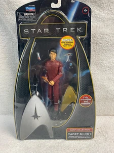 Star Trek Playmates Toys Galaxy Collection Cadet McCoy 2009 - Bild 1 von 4