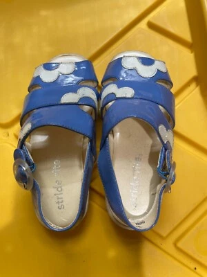 Sandalias Stride Rite de cuero floral azul para niños pequeños talla 9 Foto 1 de 4