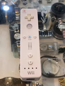 GENUINE / NINTENDO REMOTE CONTROL UNIT IN WHITE (RVL-003) - Bild 1 von 8