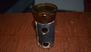 ANTIKES MUNDGEBLASENES GLAS BERNSTEINFARBEN 4 ZOLL SCHNAPSGLAS LEDERUMWICKELT (N) - Bild 1 von 8