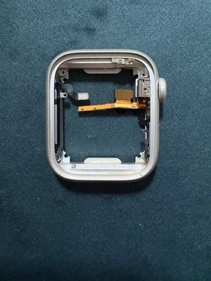 Telaio in alluminio Apple watch serie 7 41 mm con pulsanti - Immagine 1 di 3
