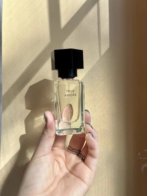 Perfume para mujer Zara True Amore EDP eau de parfum (3,4 fl oz) Foto 1 de 4