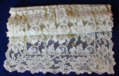Vintage Green Lace Table Runner Dresser Scarf Floral 13”x50” Green from the 70's - Image 1 of 2