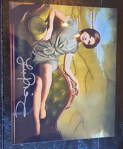 8x10 Lana Parrilla autograph Once Upon a Time - Picture 1 of 1