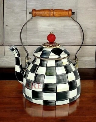 Tetera MacKenzie-Childs Courtly Check 2 cuartos Nuevo sin caja Foto 1 de 4