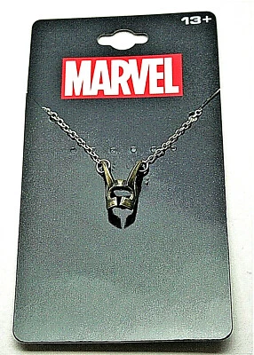 Marvel Comics Hermano de Thor Loki Collar Casco Colgante Nuevo de Lote Antiguo Sin usar, en caja Foto 1 de 3